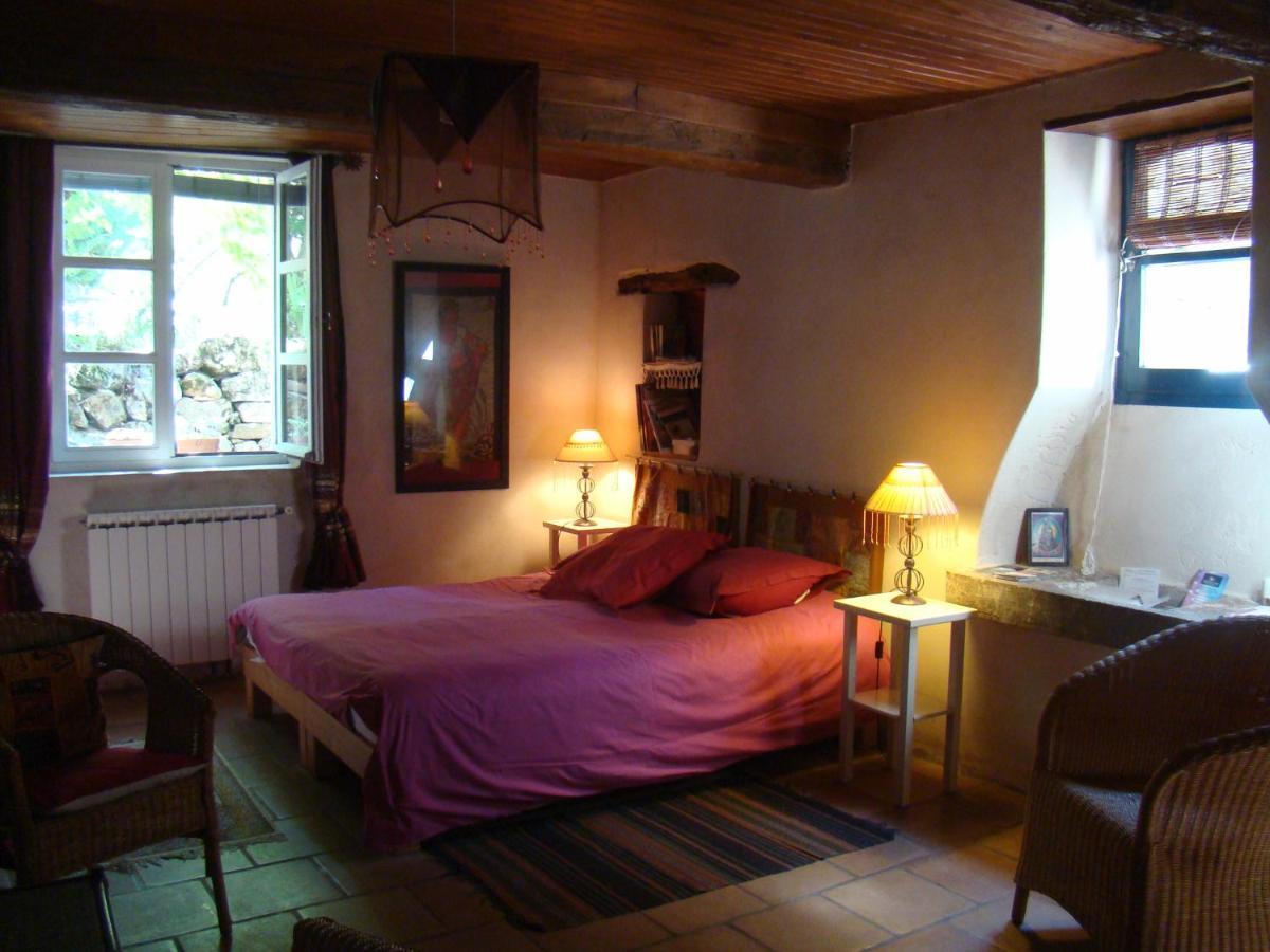 Bed and Breakfast Mas Des Nabieres Saint-Martial  Exterior foto